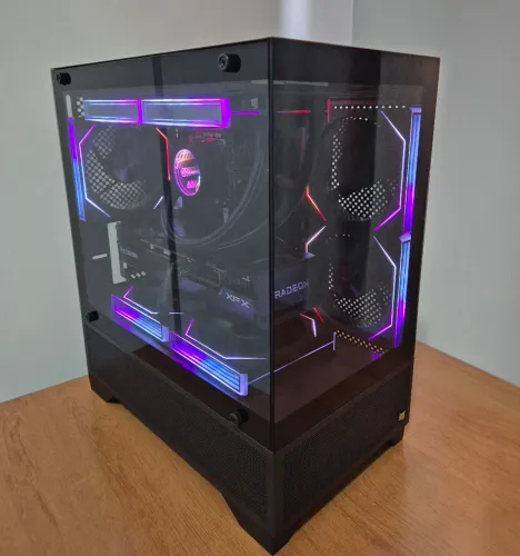 PC Gamer i7 10700F + RX 7600 16GB RAM SSD 512GB