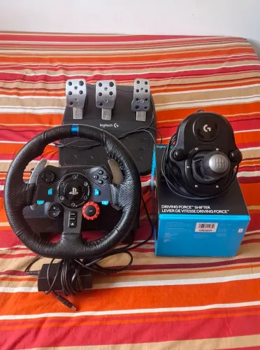 Vendo Volante Logitech G29 + Câmbio 