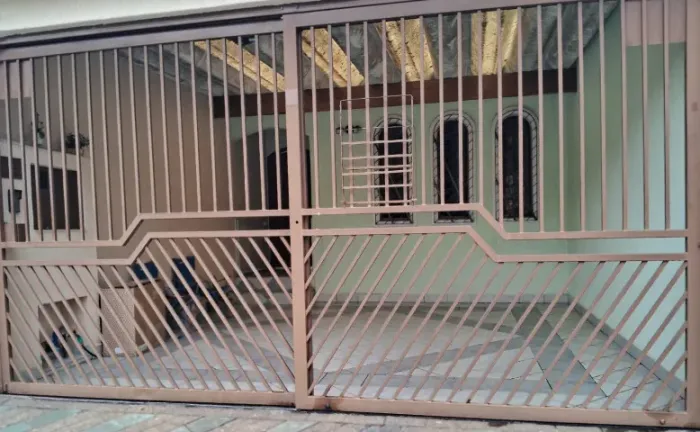 Portão de Ferro Marrom para Garagem 4,70m x 2,47m - [Excelente Estado]