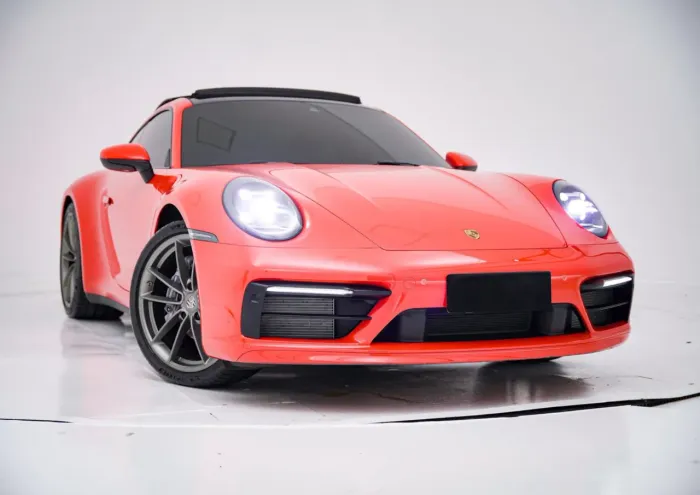 Porsche 911 Carrera 3.0 24V H6 PDK 2021
