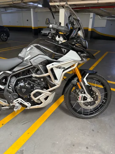 TRIUMPH RAllY PRO 2024 IGUAL a OKM