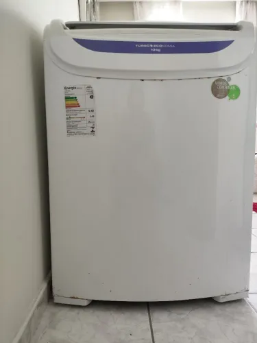 Máquina de lavar Electrolux 13kg
