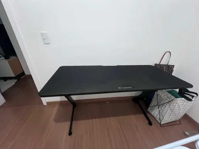 Mesa Gamer ThunderX3 ED5 - 1,40m