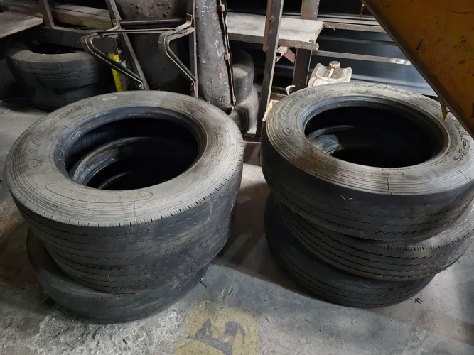 6 Pneus 215/75R17.5 Liso 16 Lonas 135/133J LLF86 Linglong
