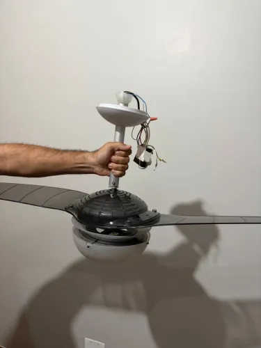 Ventilador de Teto SPIRIT 2 pás com controle remoto