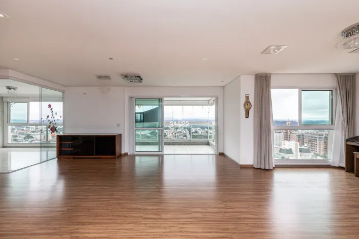 Apartamento à venda com 3 suítes no Ecoville em Curitiba