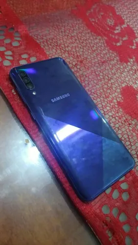Vende samsung A30
