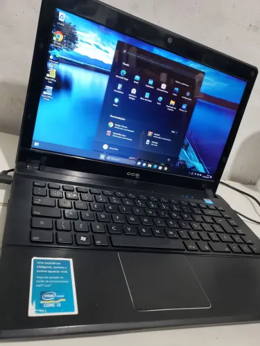 Vendo Notebook CCE/ Intel Core i3/ 500 Gigas HD/ Bateria segura pouco/6 Gigas Memória