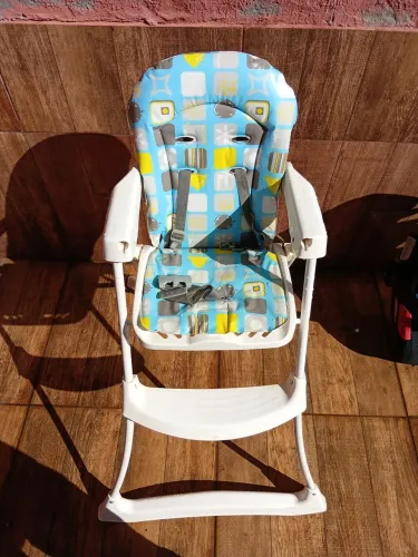 Cadeira de Alimentação Bebê Bibbo Styll Baby Portátil Cor (Branco)
