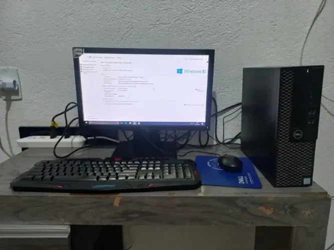 Dell OptiPlex 3070 SFF (Small Form Factor)