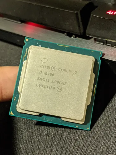 Processador Intel Core i7-9700 3.00GHz (Turbo 4.70GHz) 8 Núcleos