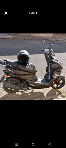 Moto em bom estado pronta pra rodar
