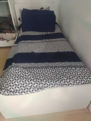 Cama de solteiro+ colchão