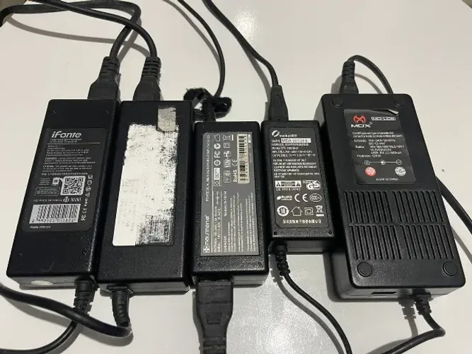 5 Fontes Notebook diversos modelos.