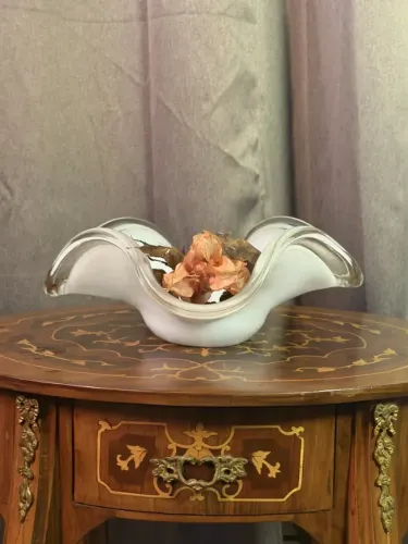 OPORTUNIDADE VINTAGE: Centro de Mesa Estilo Murano Branco Leitoso