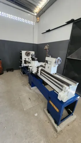 TORNO MECANICO NARDINi ND325