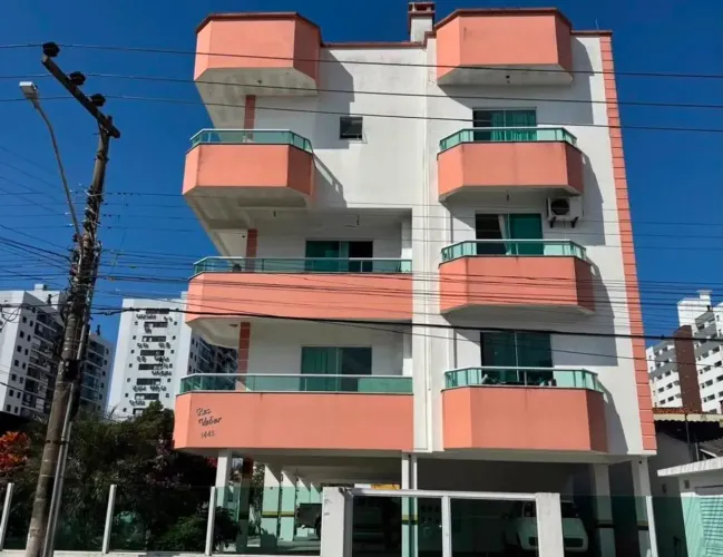 Imóvel para venda possui 104 metros quadrados com 2 quartos em Areias - São José - SC