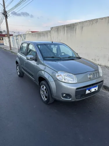 Fiat Uno Vivace Celeb. 1.0 EVO F.flex 8V 5P 2012