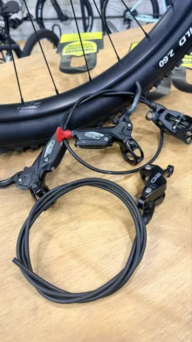 Freio sram G2 R 04 pistões