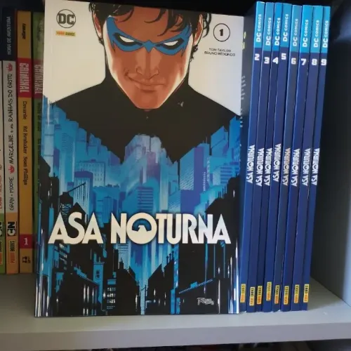 Coleção HQ Asa Noturna Completo 9 Volumes - Tom Taylor e Bruno Redondo - Panini