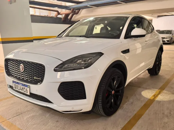 Jaguar E-Pace R-dynamic SE 2.0 AWD 300cv Aut. 2020