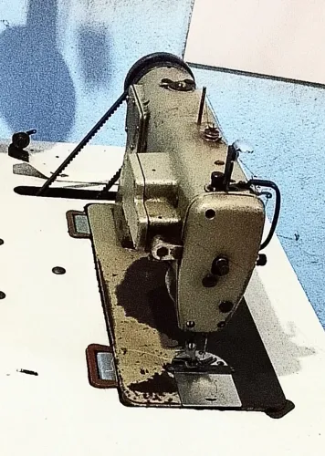 Máquina de costura industrial 