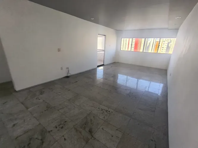 Apartamento em Boa Viagem - 126 m2