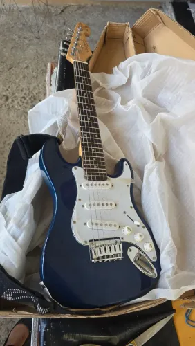 Mini guitarra Tanglewood