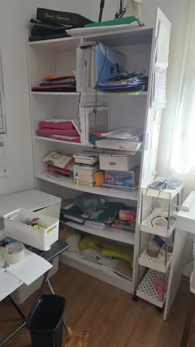 Estante de livros grande