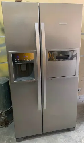 Geladeira FRETE GRÁTIS Side By Side 670 litros Electrolux Inox com dispenser