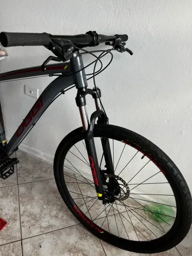 Bicicleta oggi hacker Sport só andar