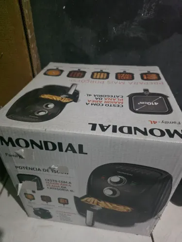 Fritadeira Sem Óleo Air Fryer 4L, Mondial, 1500W - AFN-40-BI