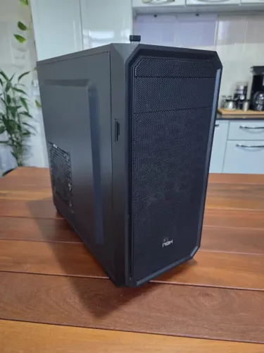 CPU