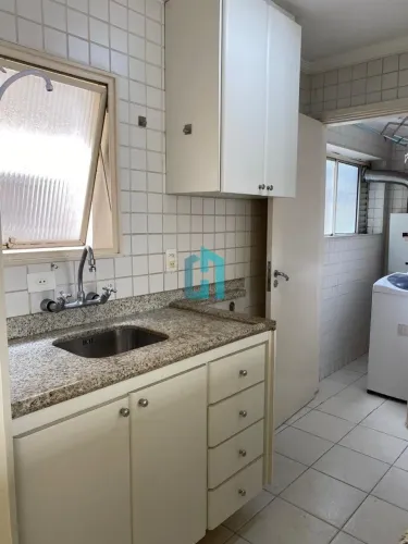 Apartamento para locação na Vila Nova Conceição, com 1 dormitório, 1 vaga de garagem e mob