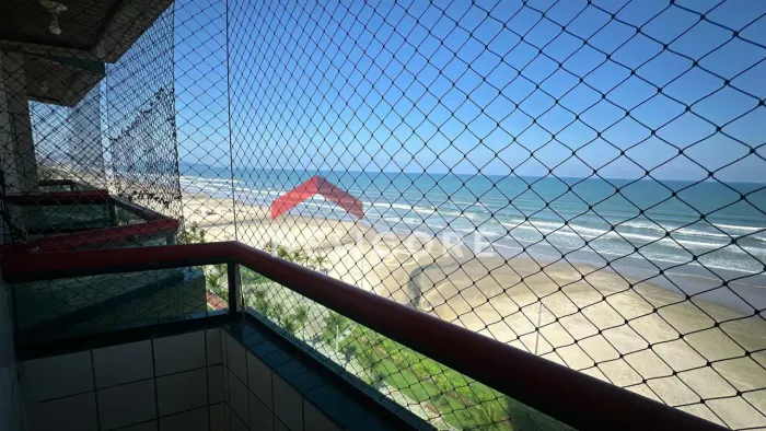 Apartamento em Avenida Presidente Castelo Branco - Maracanã - Praia Grande/SP