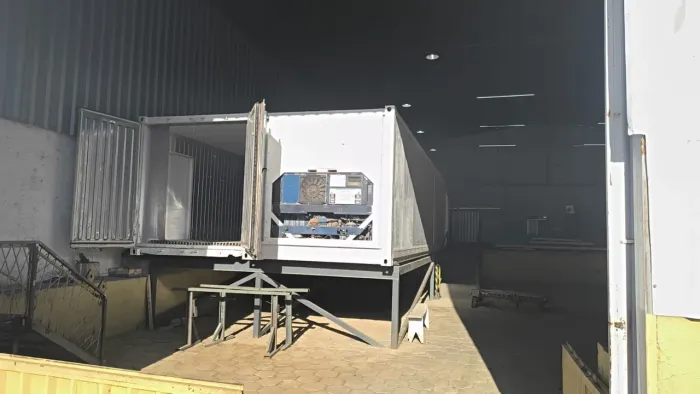CÂMARA FRIA CONTAINER (móvel)