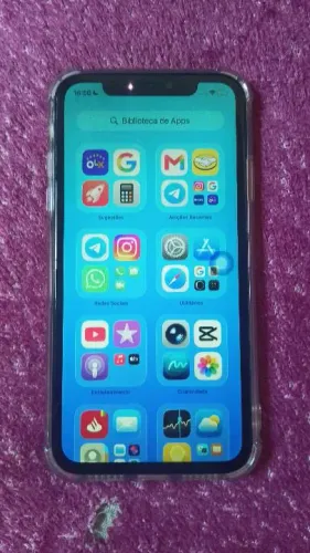 iPhone 11