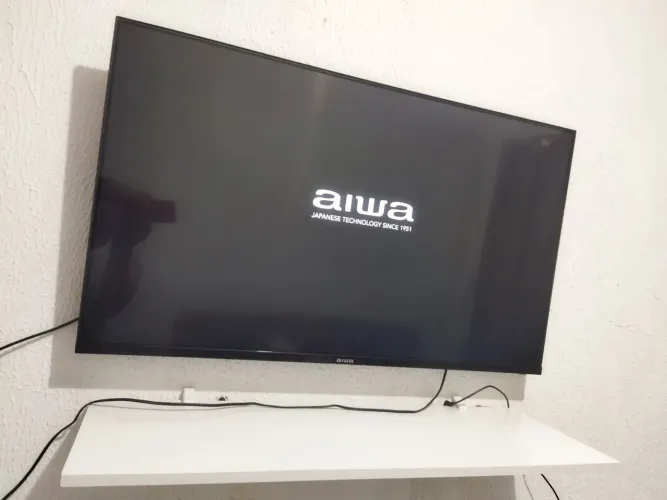 Vendo Tv 43 polegadas Aiwa