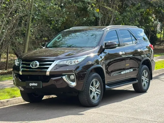 Toyota Hilux SW4 SRV 4X2 2.7 Flex 16V Aut. 2020