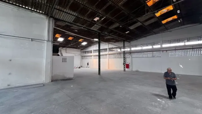Galpão Comercial para locação, Imbiribeira, Recife - GA0067.