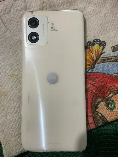 Moto e13