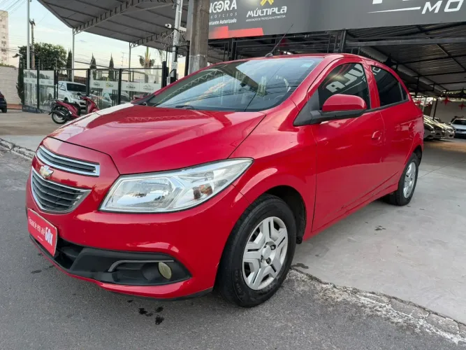 Chevrolet Onix Hatch LT 1.0 8V Flex Power Mec. 4P 2014