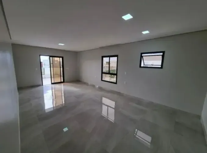 Cidade Alpha  Casa Duplex com 04 Suítes no Eusébio