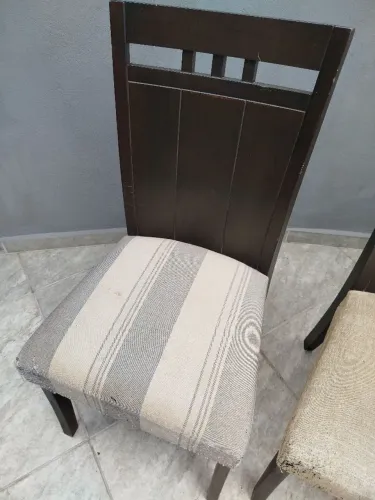 Mesa de jantar com 6 cadeiras