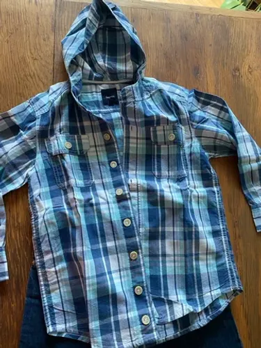 Camisa manga longa com capuz GAP -8