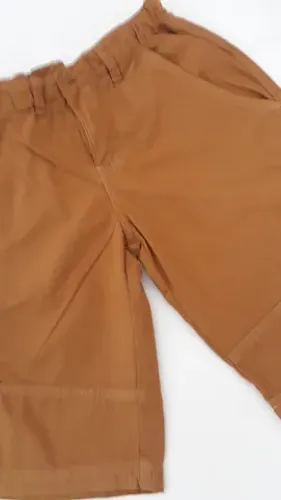 Bermudas Infantis Meninos Tam10e12 - Hering Kids / SouthPole- Ocre/Pret- Seminovas ótimas