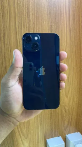 iPhone 13 seminovo