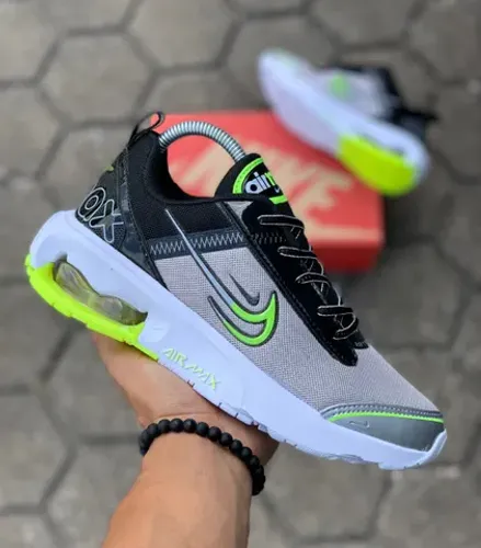   Tênis Nike Air Max Excee Masculino