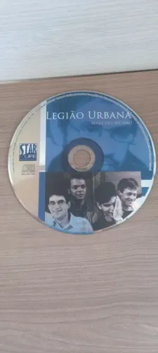 Disco Cd musical Legião Urbana usado.