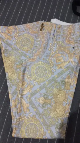 Calça tam 40 estampada